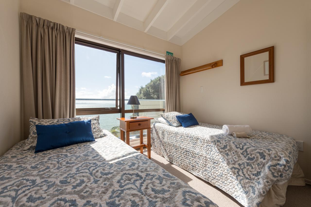 By The Bay Beachfront Apartments Mangonui Luaran gambar